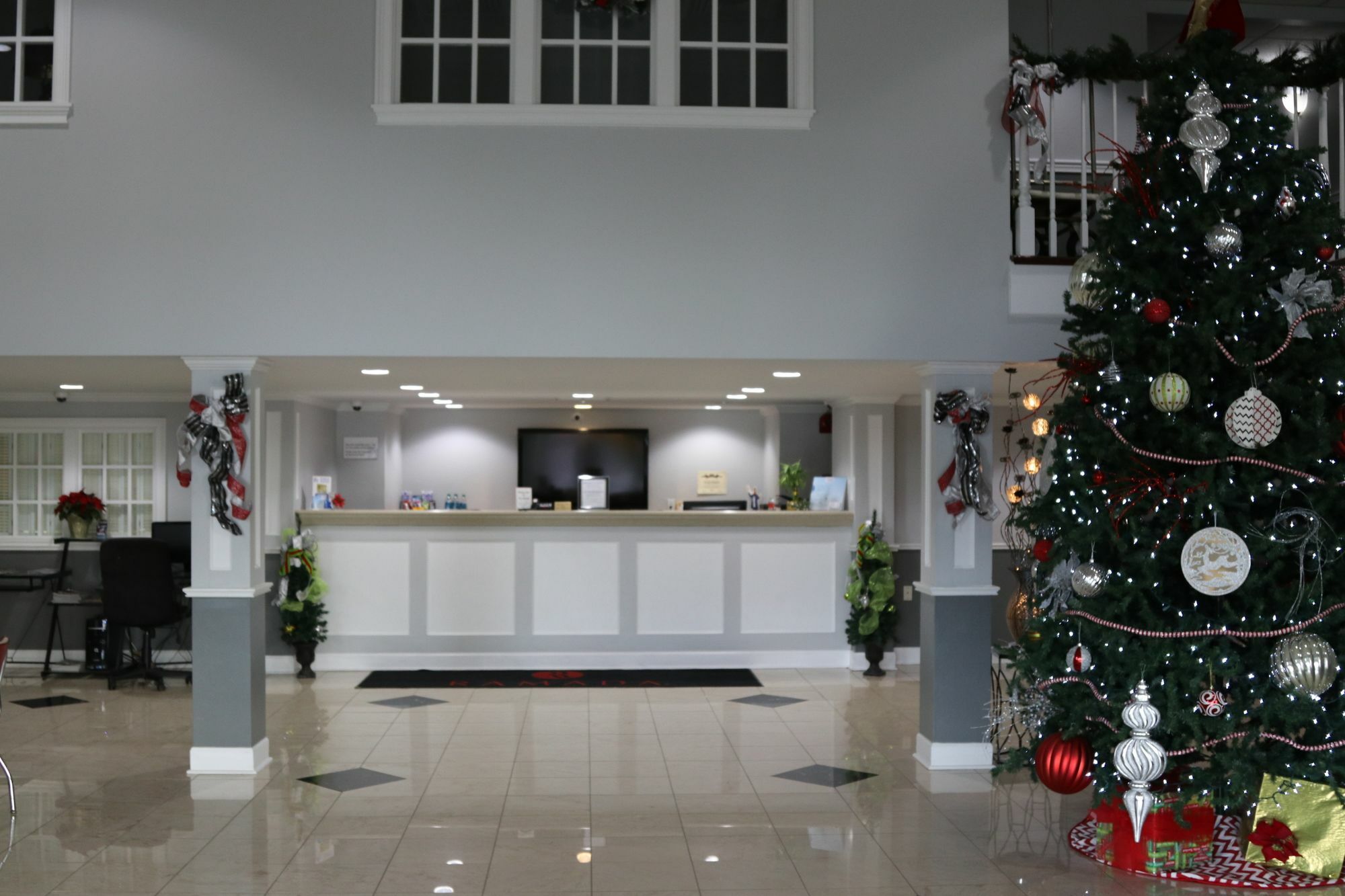 Ramada By Wyndham Henderson/Evansville Exterior foto
